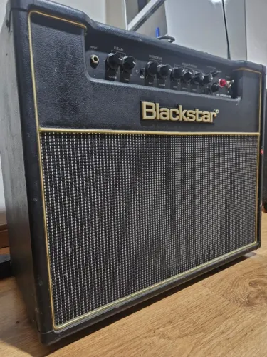 Amplificador Guitarra Combo Blackstar Ht Studio 20 Valvulado