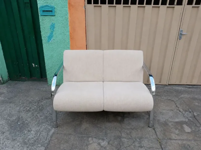 Poltrona 2 Lugares Estofada - Bege Off-White