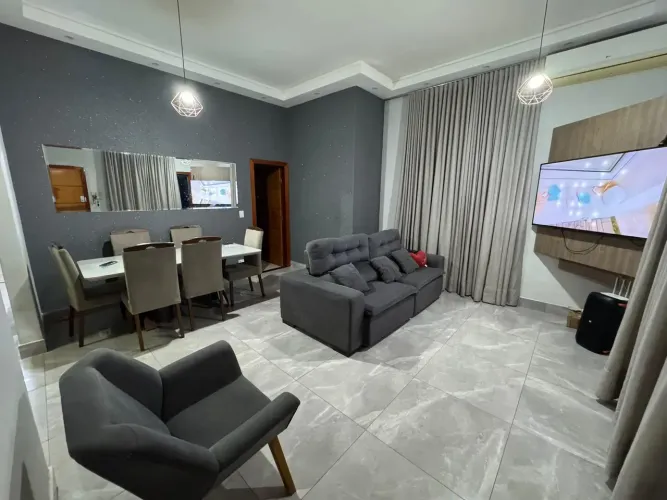 Casa em Condomínio Sítio Santa Luzia