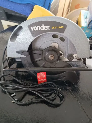 Vendo Serra Circular Vonder 7.1/4´´ 1.100w Scv 1100 127volts, nova.