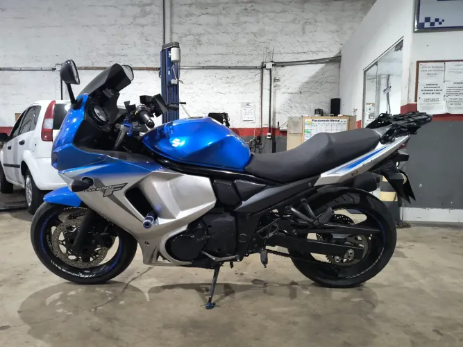Vendo Suzuki GSX 650f