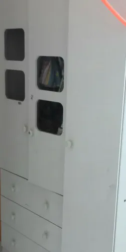 Guarda roupa infantil