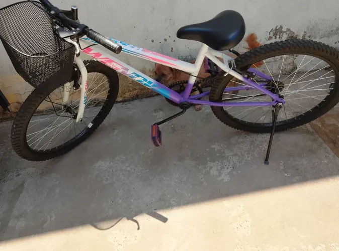 Bicicleta aro 24 semi nova
