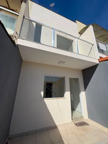 VENDO CASA DUPLEX