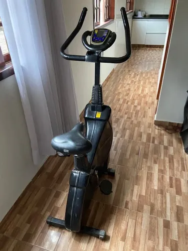 BICICLETA ERGOMÉTRICA BM2600 MOVEMENT