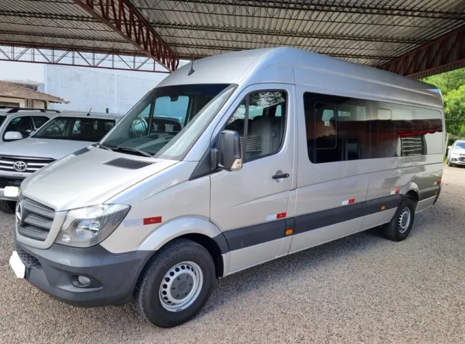 Mercedes-Benz Sprinter 415 Van Luxo T.a. 2.2 Diesel 2019