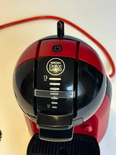 Vende-se máquina Dolce Gusto