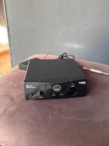 transmissor akg sr40 mini pro