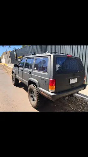 Jeep Cherokee Sport 4.0 Mec./aut. 1998
