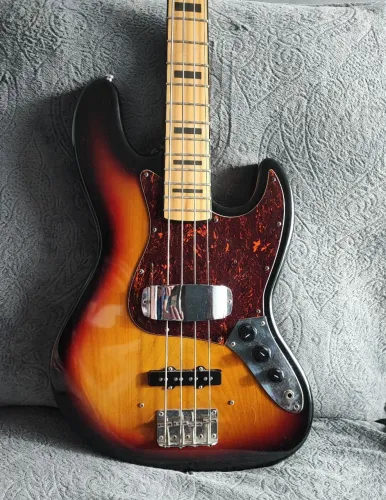 Baixo SX Jazz Bass 4 cordas - Sunburst 