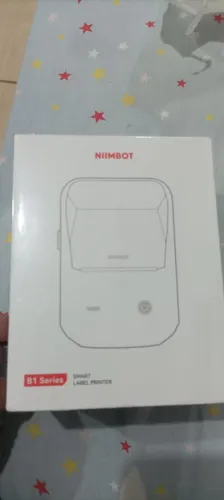 Impressora de Etiquetas NIIMBOT B1 Bluetooth Nova Lacrada