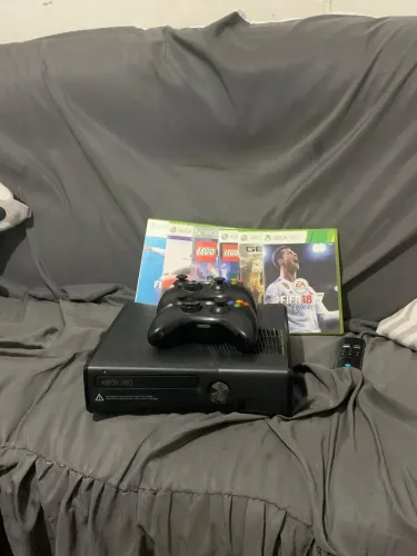  Xbox 360 Slim Bloqueado