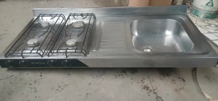 Pia aço inox com fogão 4 bocas