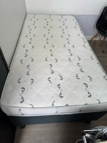 Cama solteirão