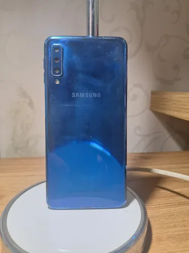 Samsung Galaxy A7(2018) 128 gb sem a gaveta chip