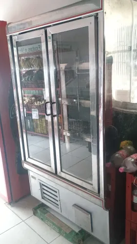 Freezer expositor 