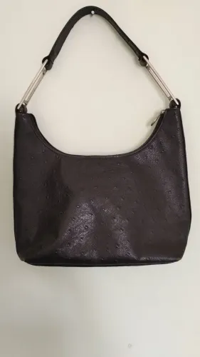 Bolsa em Couro Trabalhado com Alça Pequena
