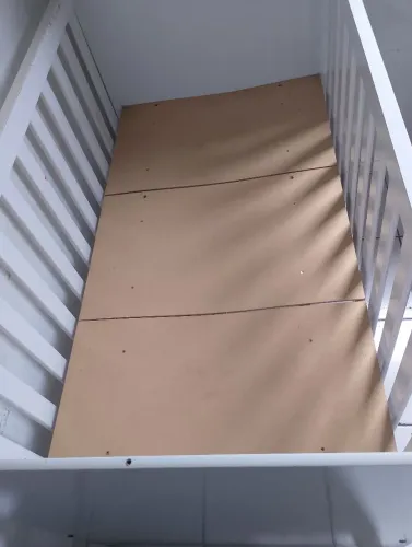 Berço americano com colchão, bebê conforto e ninho