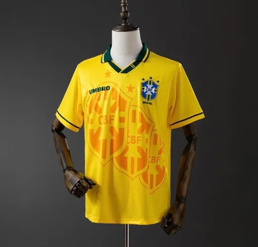 Camisa Retrô do Brasil
