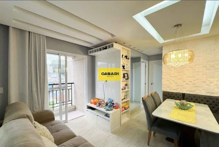 Apartamento Mobiliado para Locação com 2 Quartos e Piscina | 43m²