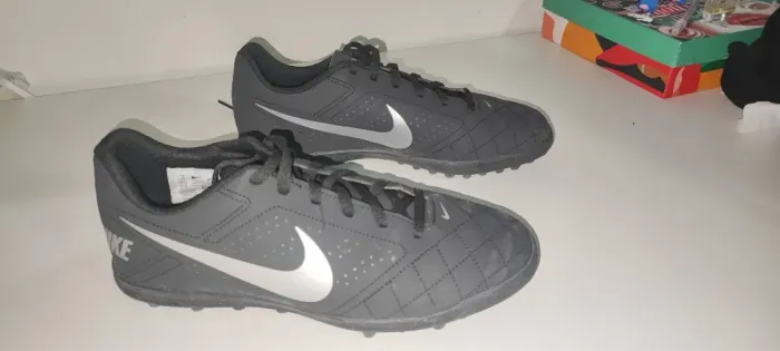Chuteira Nike Beco 2 Society - Muito Nova - Nº 38
