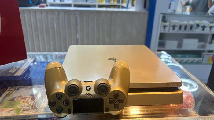 Ps4 Slim 10BLOQUEADO Loja Física Dourado Garantia Parcelo Troco 1 Controleo