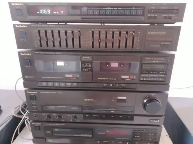 Som vintage Technics linha japonesa
