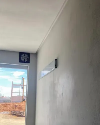 Varal de parede dobrável 100cm