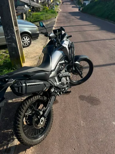 XRE SAHARA 300