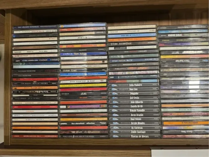 Coleção Lote de mais de 100 CDs