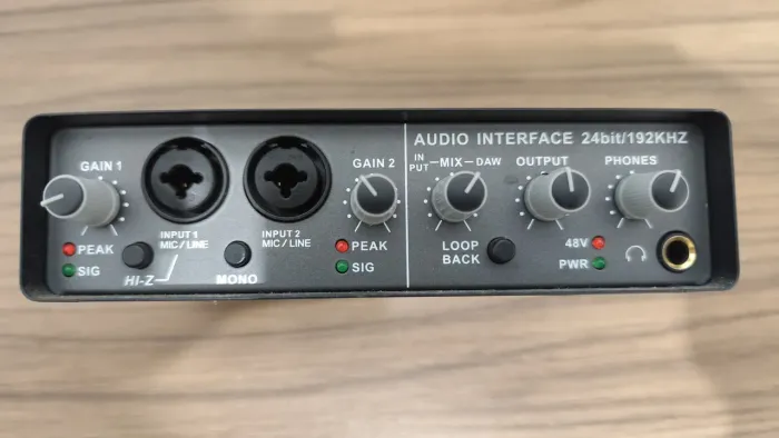 Interface de Áudio Teyun Q-24 USB 24bit/192kHz - Semi Nova