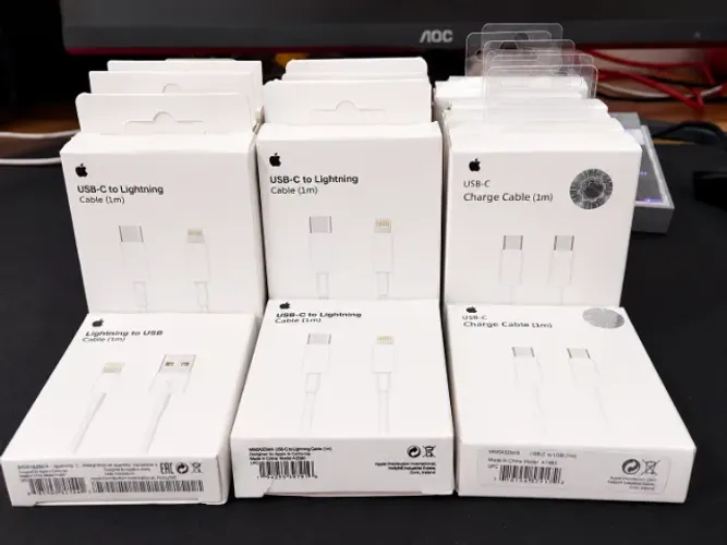 Cabo para iPhone Lightning e USB-C 1m Novo