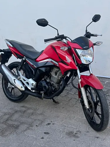 Titan 160