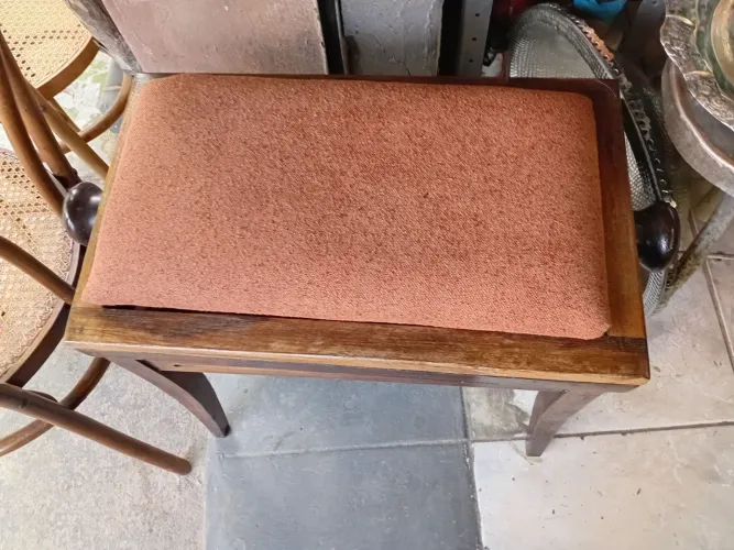 Banco p piano antigo
