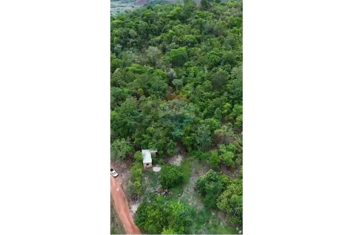 Área 14 Alqueires, 10 minutos de Confresa a 2 km da BR 158 por 800.000,00