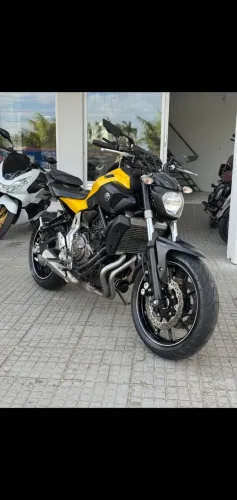 YAMAHA MT-07 2017 - AMARELA | COR RARA E MUITO PROCURADA! 
