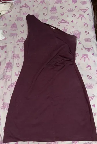 Vestido curto ombro único com pregas mindset da C&A