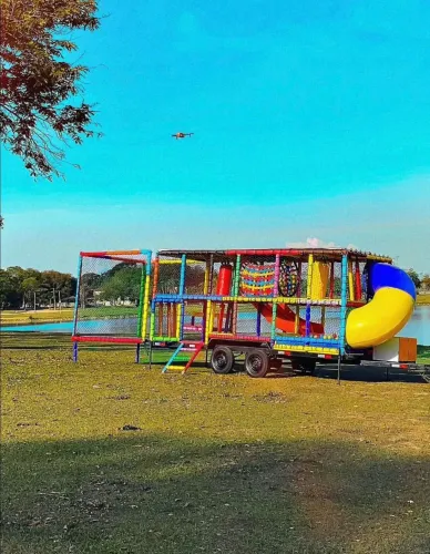VENDE-SE CARRETA KIDS COMPLETA