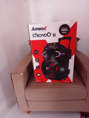 Caixa de Som 550 RMS