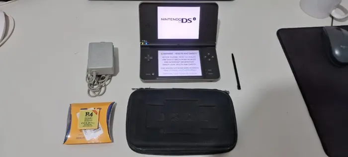 Nintendo DSI XL usado