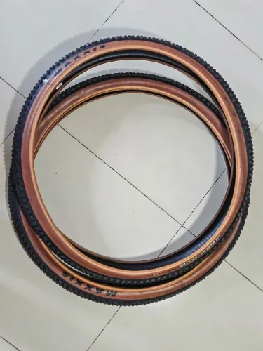 PAR DE PNEUS MAXXIS REKON 29 (NOVO)