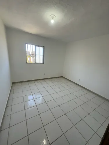 ALUGO CASA 2 QUARTOS QUITANDINHA