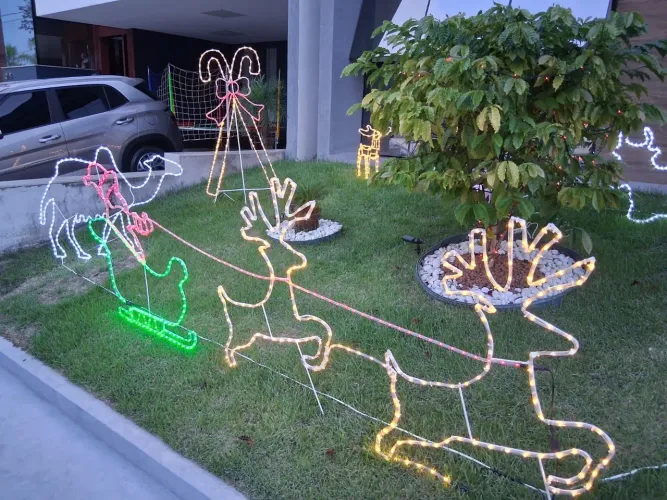 Estrutura de Natal com Led - Árvore de natal -Anjo - Papai Noel 