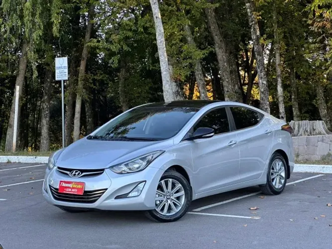Hyundai Elantra GLS 2.0 16V Flex Aut. 2015