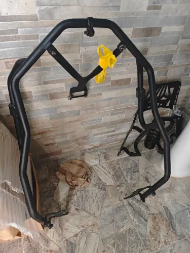 Protetor de carenagem da Honda ADV até 2024