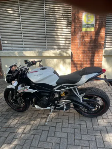 Triumph 765 street triple RS - 2020
