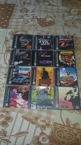12 jogos impecáveis do PS1!