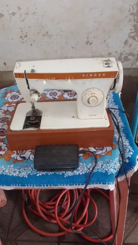 Maquina Singer 247 zig zag