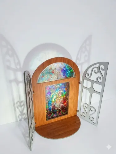 Oratório com vitral translúcido em acm resina epóxi proteção uv