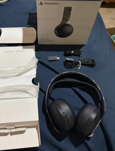Headset Sony PULSE 3D Gray Camouflage - Estado de Novo | Completo na Caixa